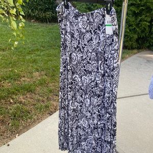 NWT Karen Kane Maxi skirt